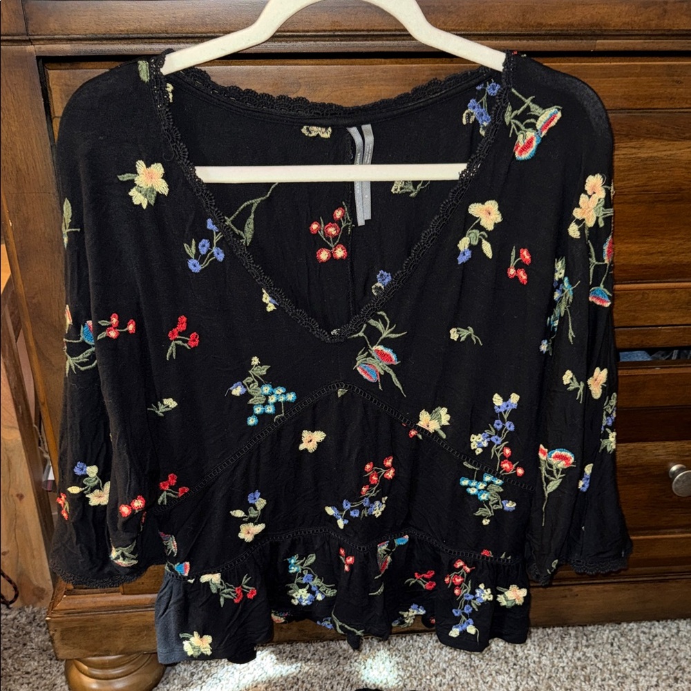 Anthropologie Floral Embroidered Black Women's Top